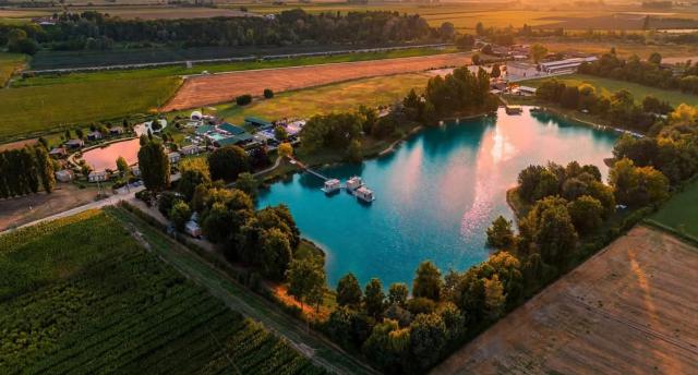 Green Village Exclusive