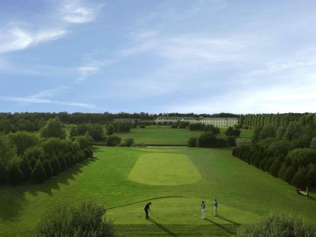 Mercure Chantilly Resort & Conventions