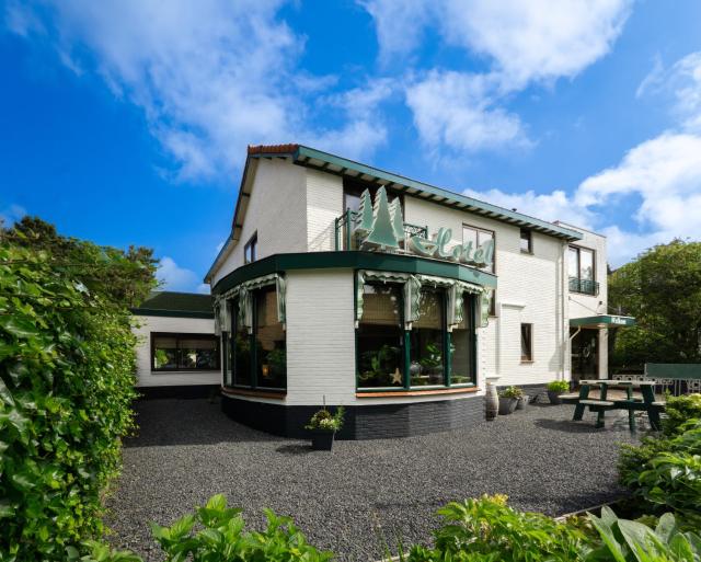 Hotel De Dennen