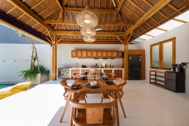 Villa Seala - 4BR Private Pool Villa in Uluwatu