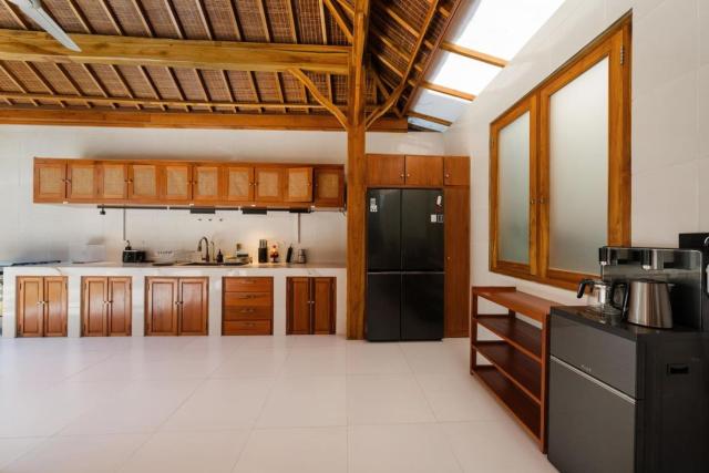 Villa Seala - 4BR Private Pool Villa in Uluwatu