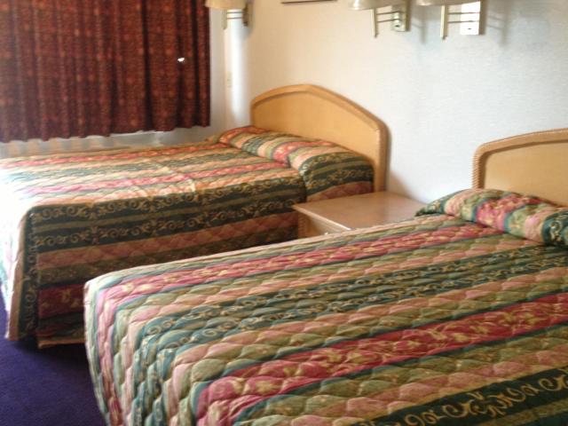 All 8 Motel
