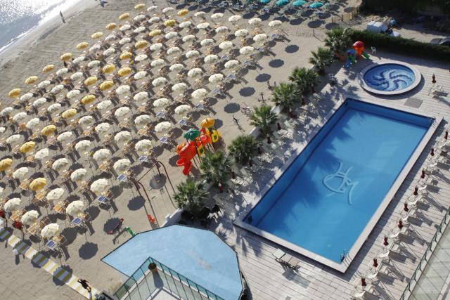 Mediterraneo Resort