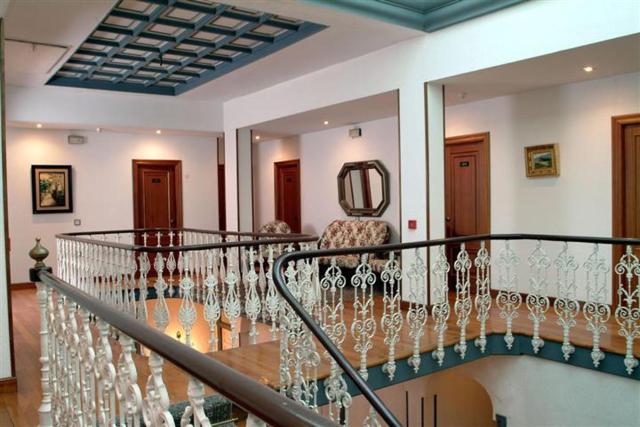 Hotel Luzon