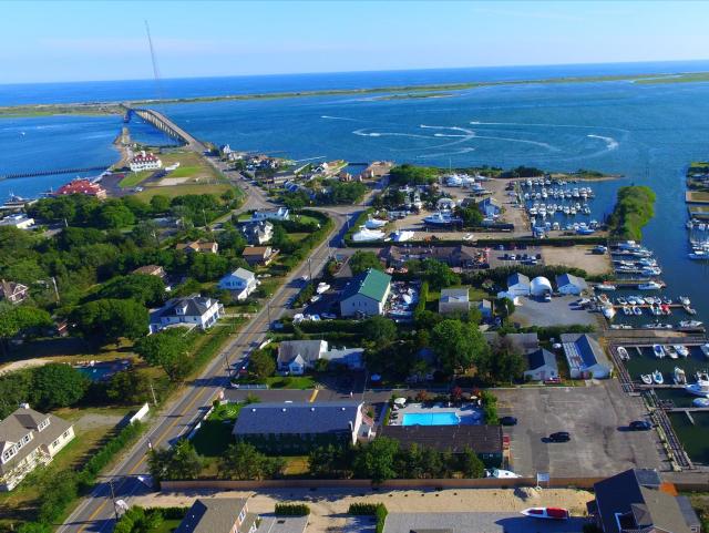 Bay Watch Hotel and Marina