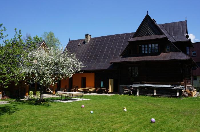 Holiday Home Patchwork Barn