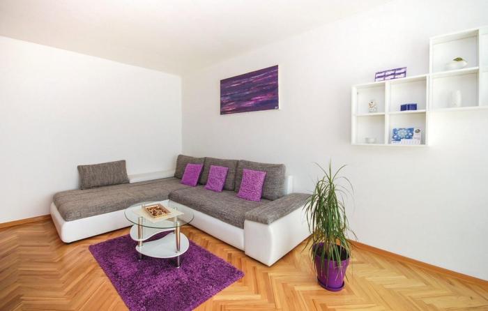 Apartment Skyscraper Maro