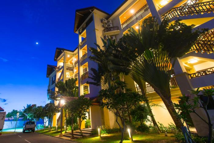 Sabah Beach Villas & Suites