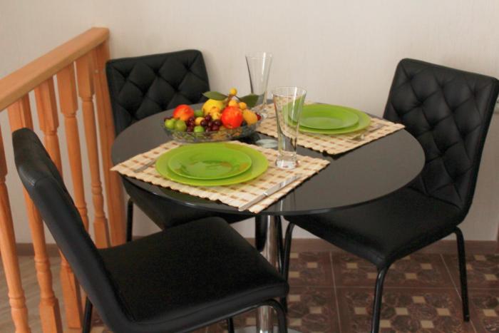 Guest House on Gia Abesadze Street