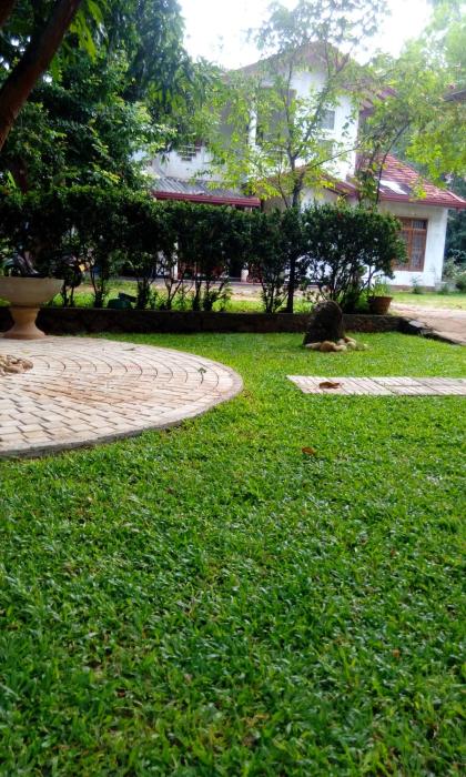 Summerland Residence