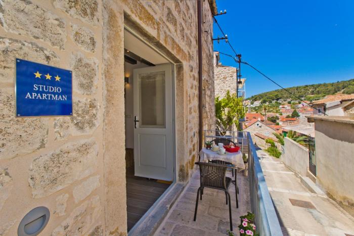 St. Stephens Square Apartment