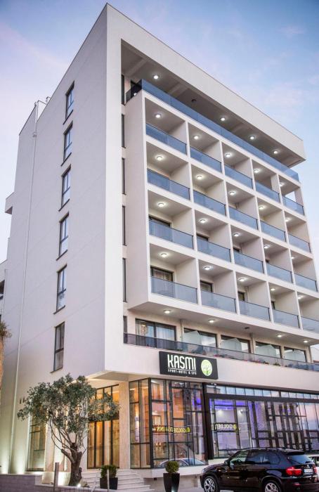 Aparthotel & Spa KASMI