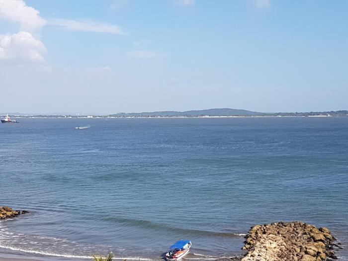 Espectaculares Vistas, Edificio Nautilus, Barrio El Laguito.