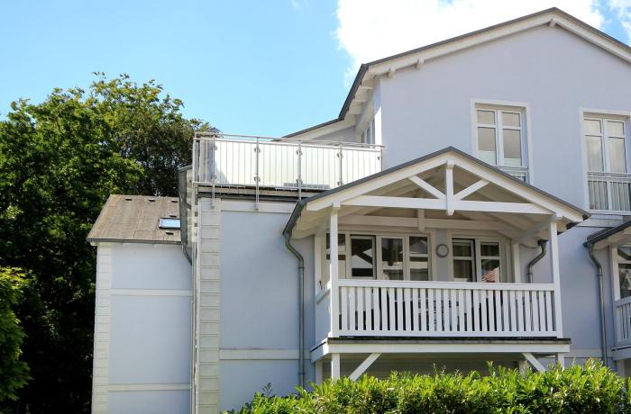 Residenz Prorer Wiek by Rujana