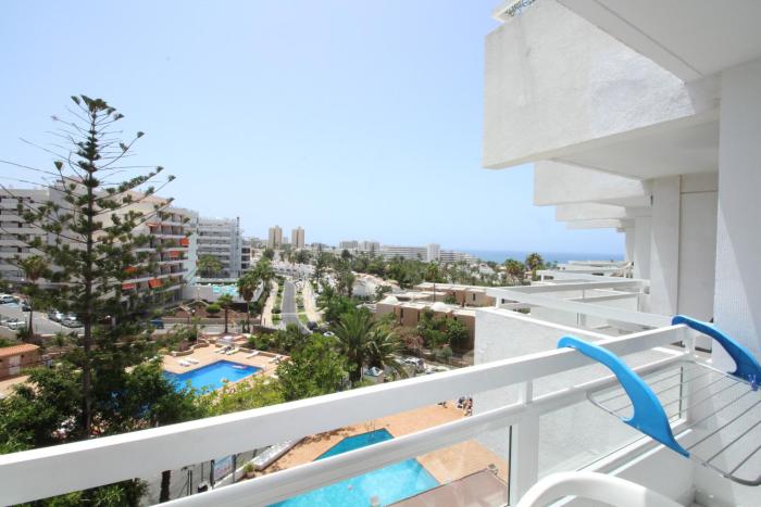 Las Americas Apartment