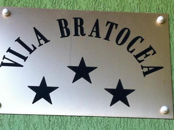 Vila Bratocea