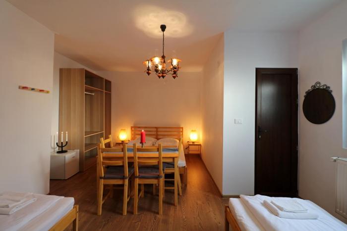 Casa 193 MOTORCYCLE FRIENDS