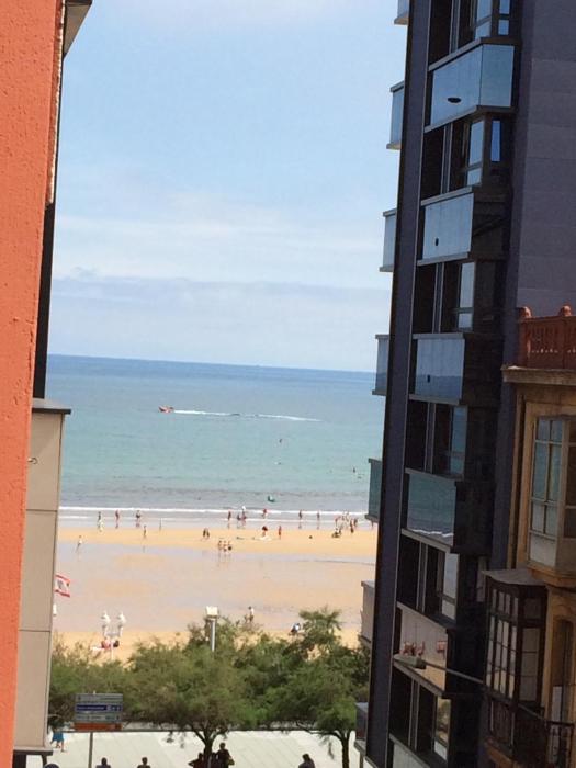Living Gijon & Parking