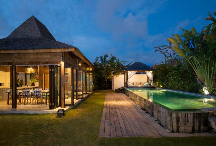 Elegant Villa Casabianca - Tropical Pool & Garden, Near Potato Head Beach Club!