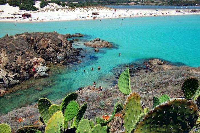 Case Vacanza Baia Chia Aiosardegna