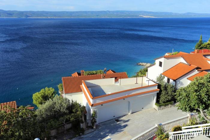 Apartments by the sea Pisak Omis 2743