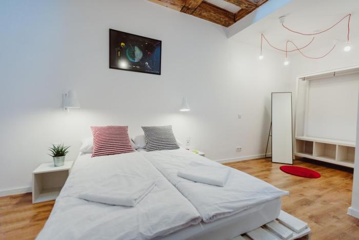 City Center Apartment by CityBeat