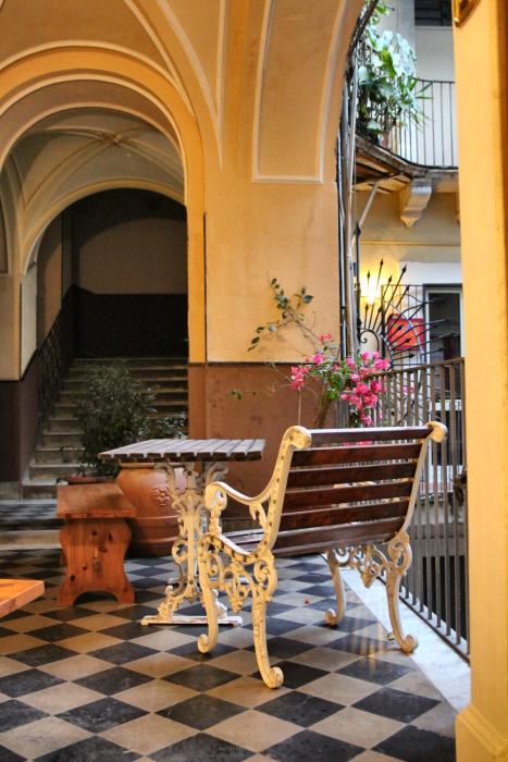 Cortile Stesicoro