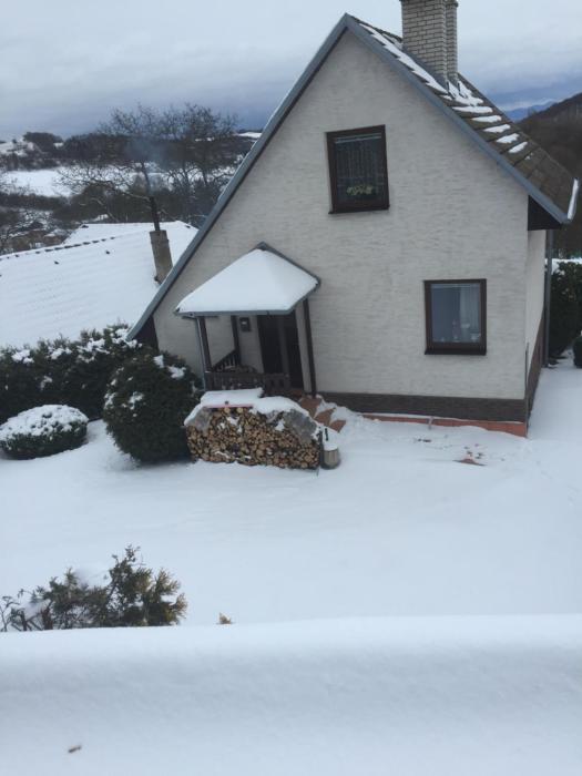 Alena Hutarova -Chalupa Bzince pod Javorinou