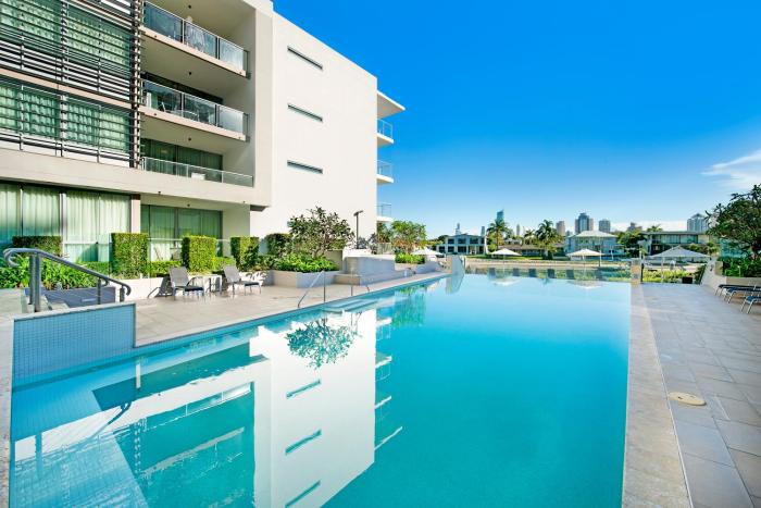 ULTIQA Freshwater Point Resort Broadbeach