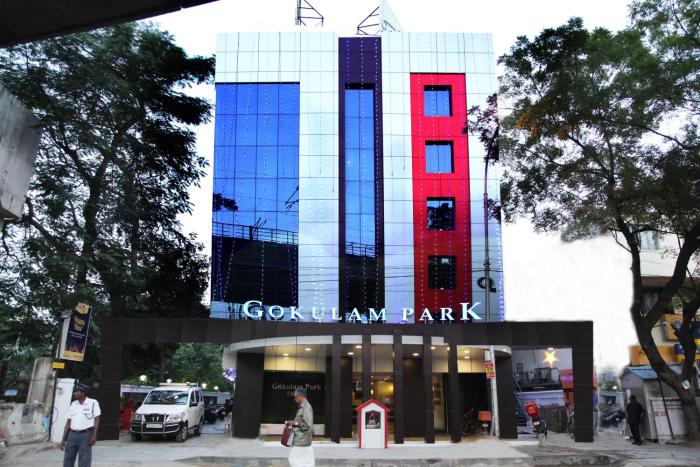 Hotel Gokulam Park