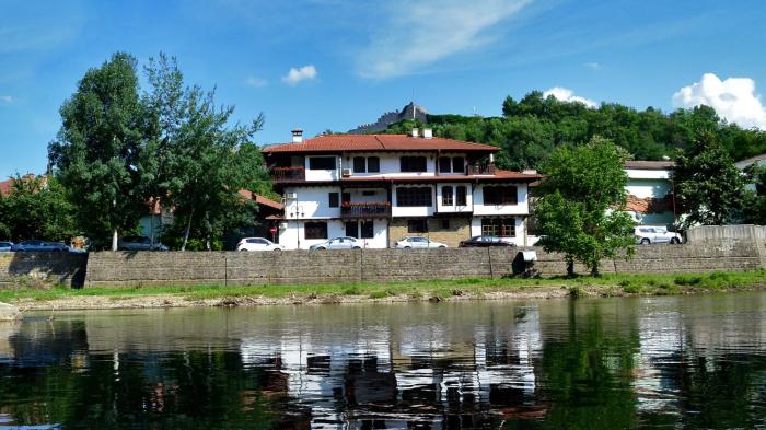 Family Hotel Varosha 2003
