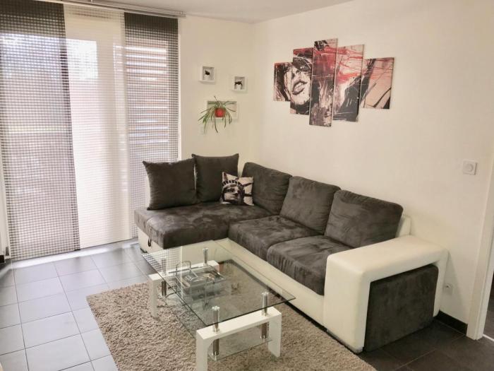 LeT2 Appartement Moderne avec Terrasse et Parking