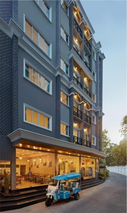 Bangkok River Loka Hotel