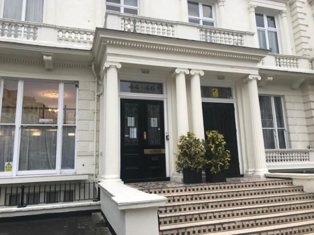 Leinster House (Bayswater)