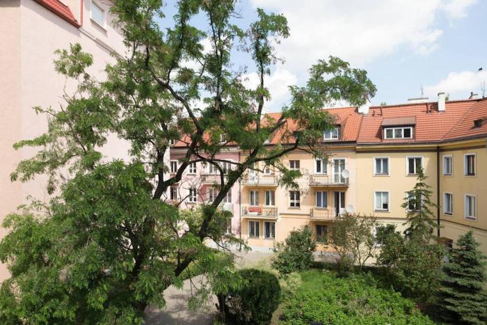 MARIENSZTAT - VIEW OVER THE SQUARE