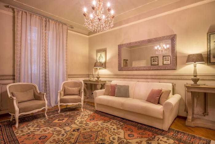 Domus Verona - Incantevole residenza difronte a casa Giulietta