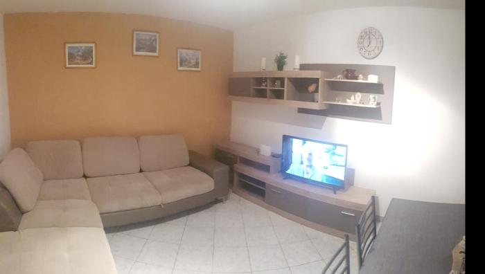 Apartman 4 kilometar to city centar