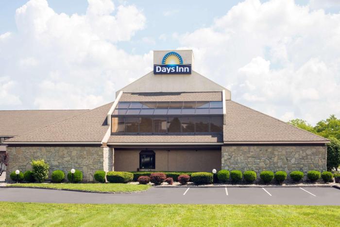 Days Inn by Wyndham MaumeeToledo