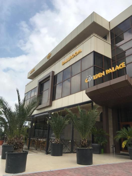 Hotel Golden Palace