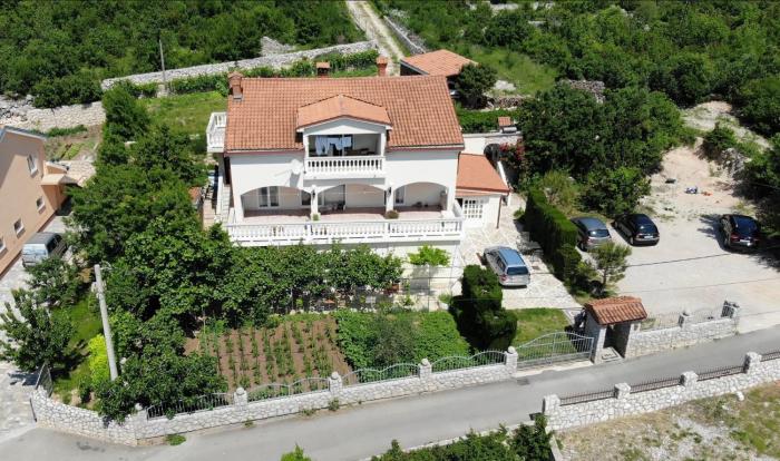 Apartments Dida moj ŠMRIKA