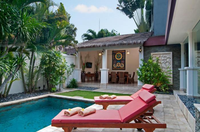 4BR Villa Selasa - Minggu Villas Seminyak