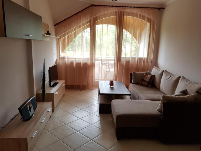Napsugár Apartman