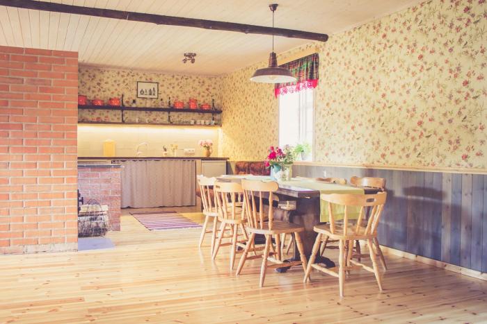 Palade Retrovisiit Leili