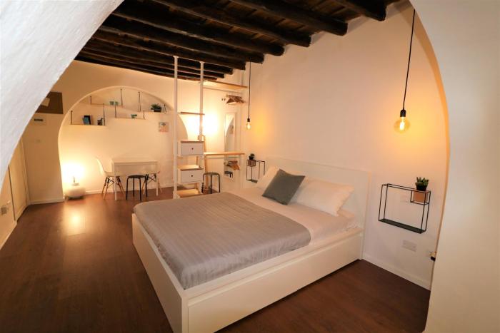 Palermo Home White Home