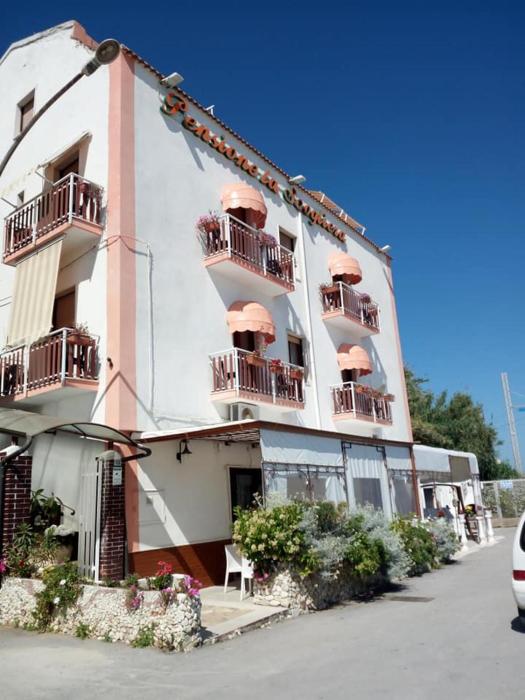 La Scogliera Bed & Breakfast