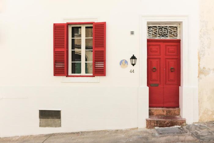 House of Pomegranates by Holi