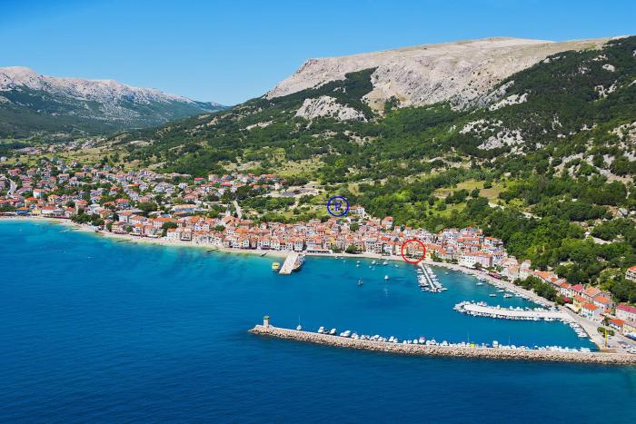 Apartment Darko with Sea View