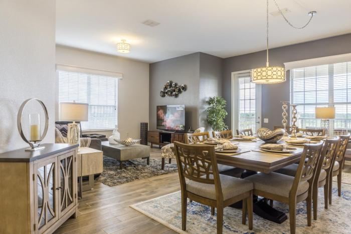 Cayview Avenue Unit 404 Condo