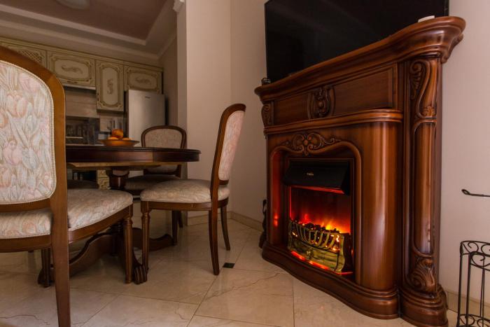 Avangard Kostiushka 20 Apart