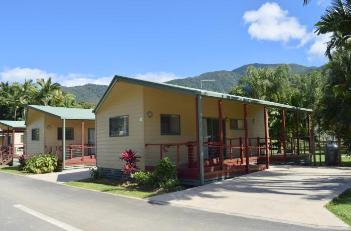 Cairns Crystal Cascades Holiday Park